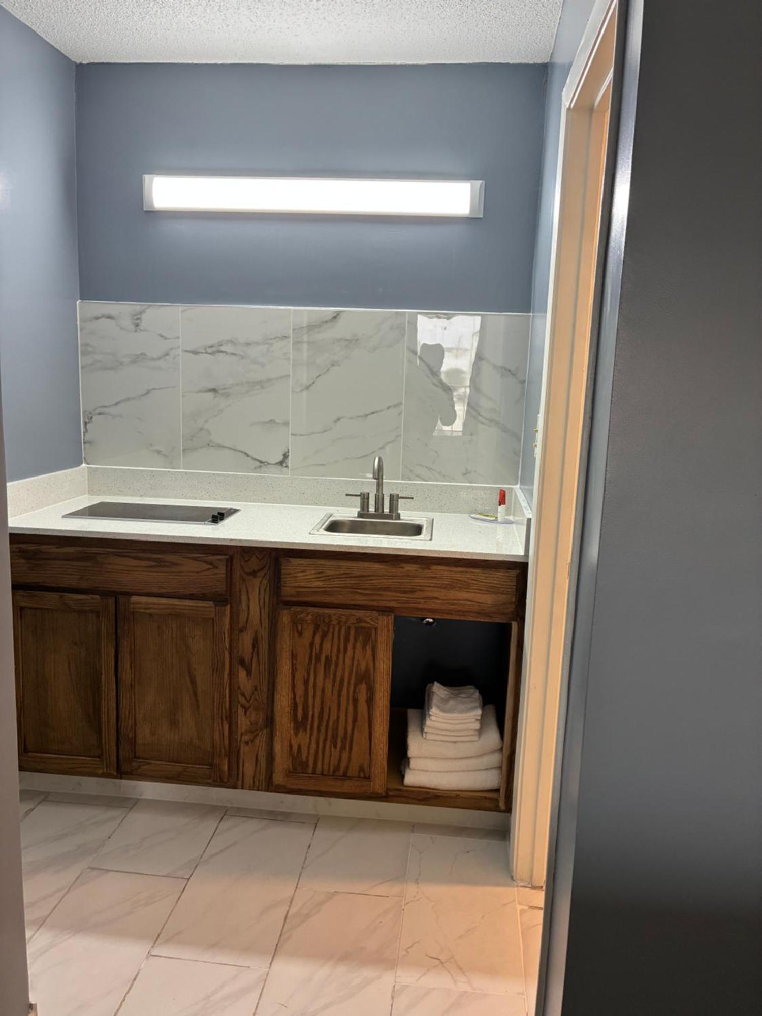Americas Best Value Inn And Suites Blytheville Extérieur photo